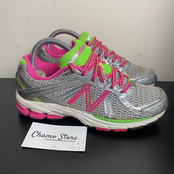 New Balance Shoes | 780v3 Womans Sz 7 